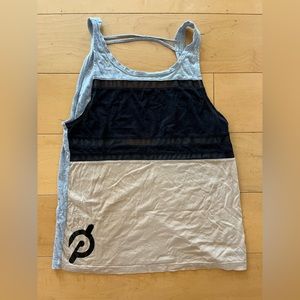 Peloton workout top size medium
